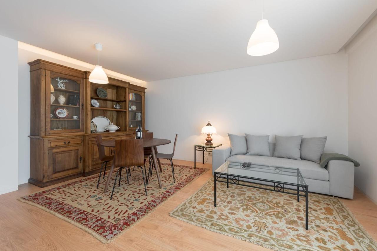 Guestready - Casa Da Avenida Apartment Porto Bagian luar foto